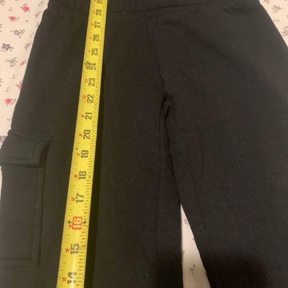 Black Cargo Jogger Pants size M (8) old navy with pockets - Picture 3 of 6